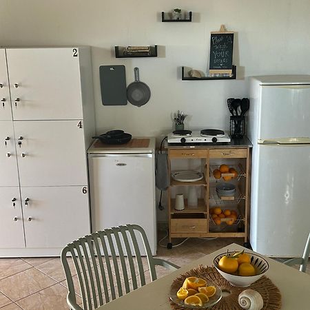 Hostel On The Hill - By Filikuri Beach هيماري المظهر الخارجي الصورة